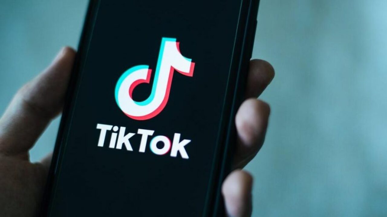 TikTok账号登入登出SOP-知否